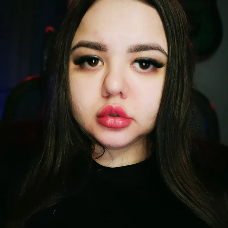 Ульяна Пав — тату-мастер
